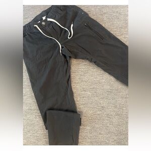 Men’s Vuori Gray Ripstop Drawstring Pants Sz M